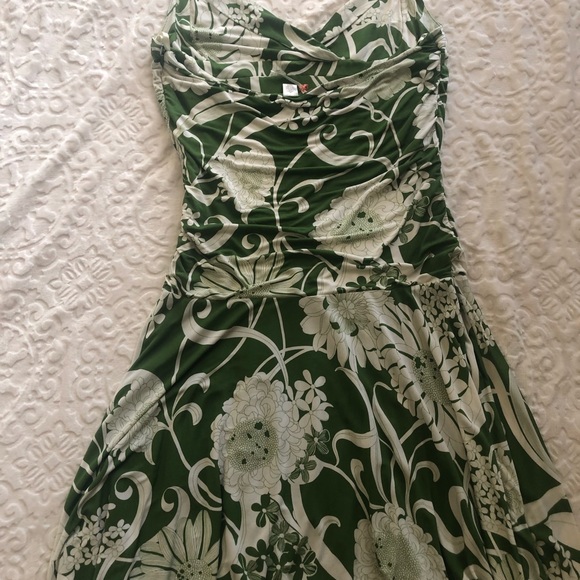 Summer Halter dress - Picture 7 of 7